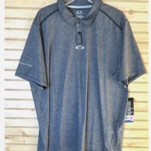 NWT Gray Oakley Regular Fit Hydrolix Polo (Halvor Lines) Men's XL. Retails $79.
